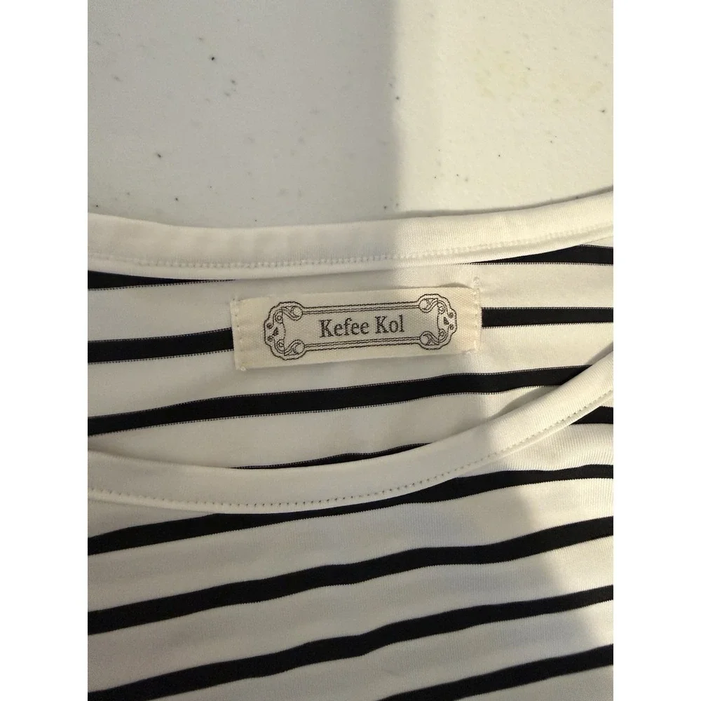 Baby Nursing Cover Nursing Poncho Black‎ And White Stripe Pocket Light Summer